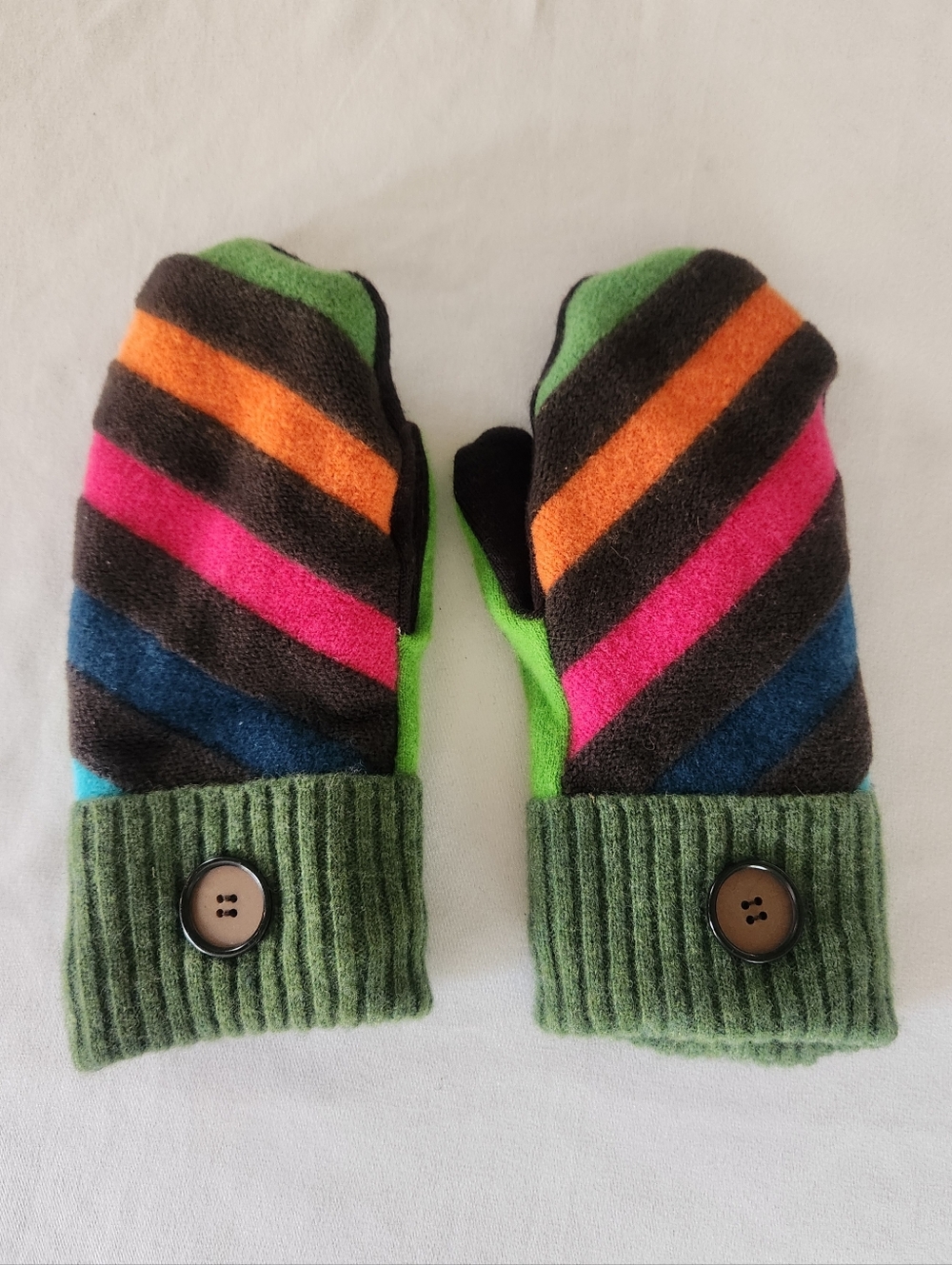 Handmade Upcycled Fleece Lined Mittens ❄️